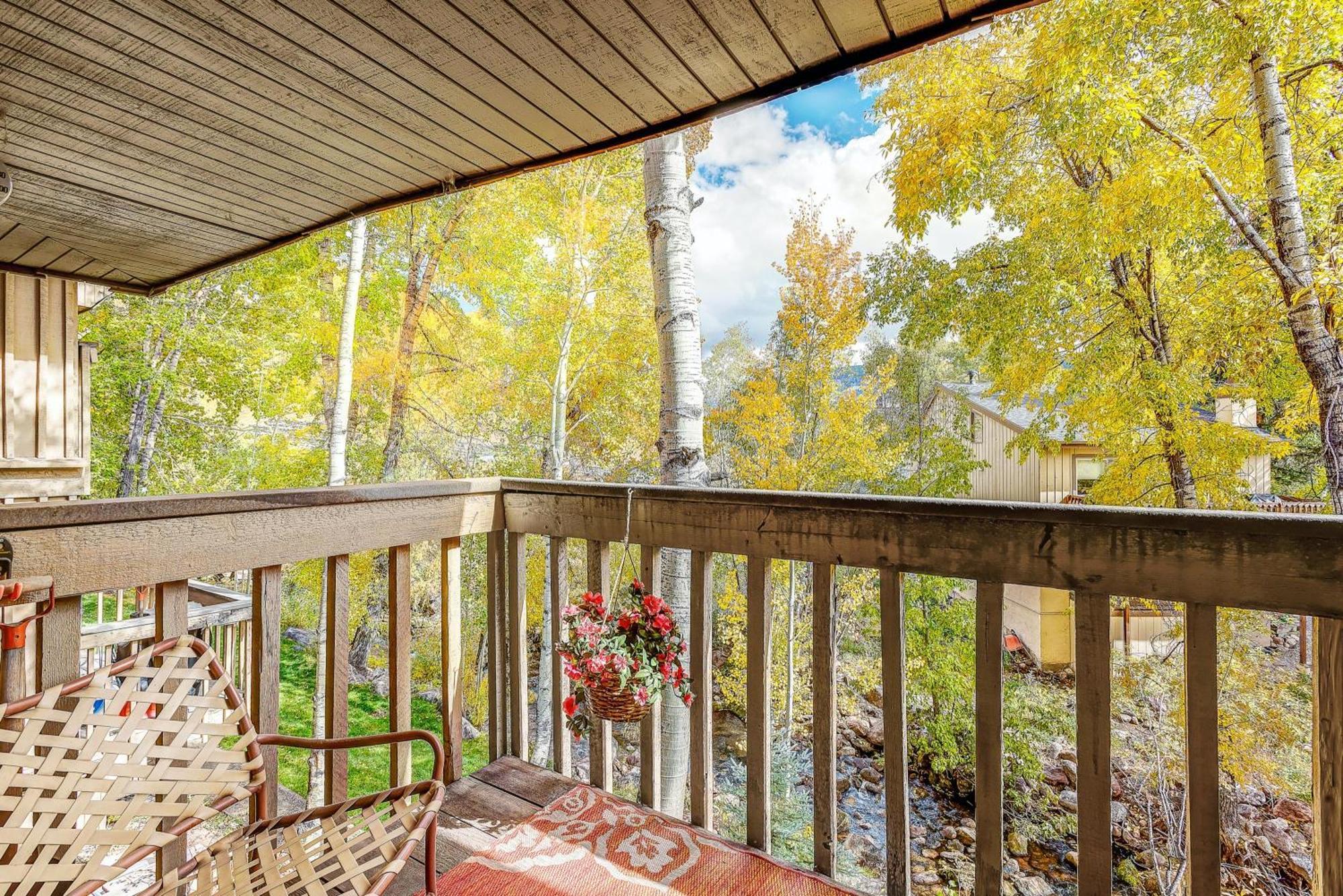Villa Peaceful Creek View From The Deck! Walk To Shuttle à Vail Extérieur photo
